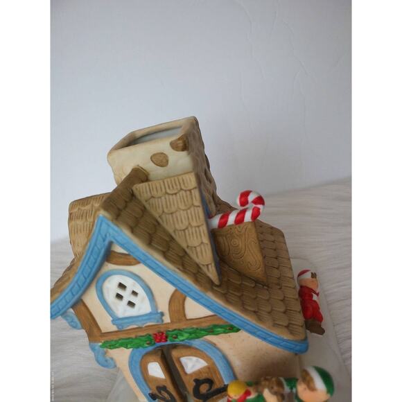 Vintage Partylite Elf Toy Shop Christmas Village Tealight Votive Candle Holder - Picture 5 of 9